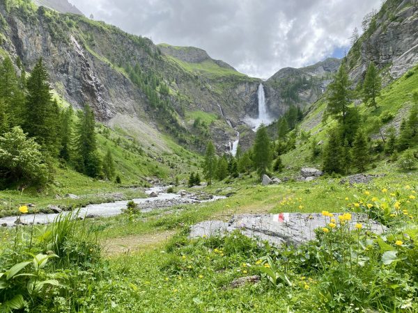 HüttenwanderungBernerOberland